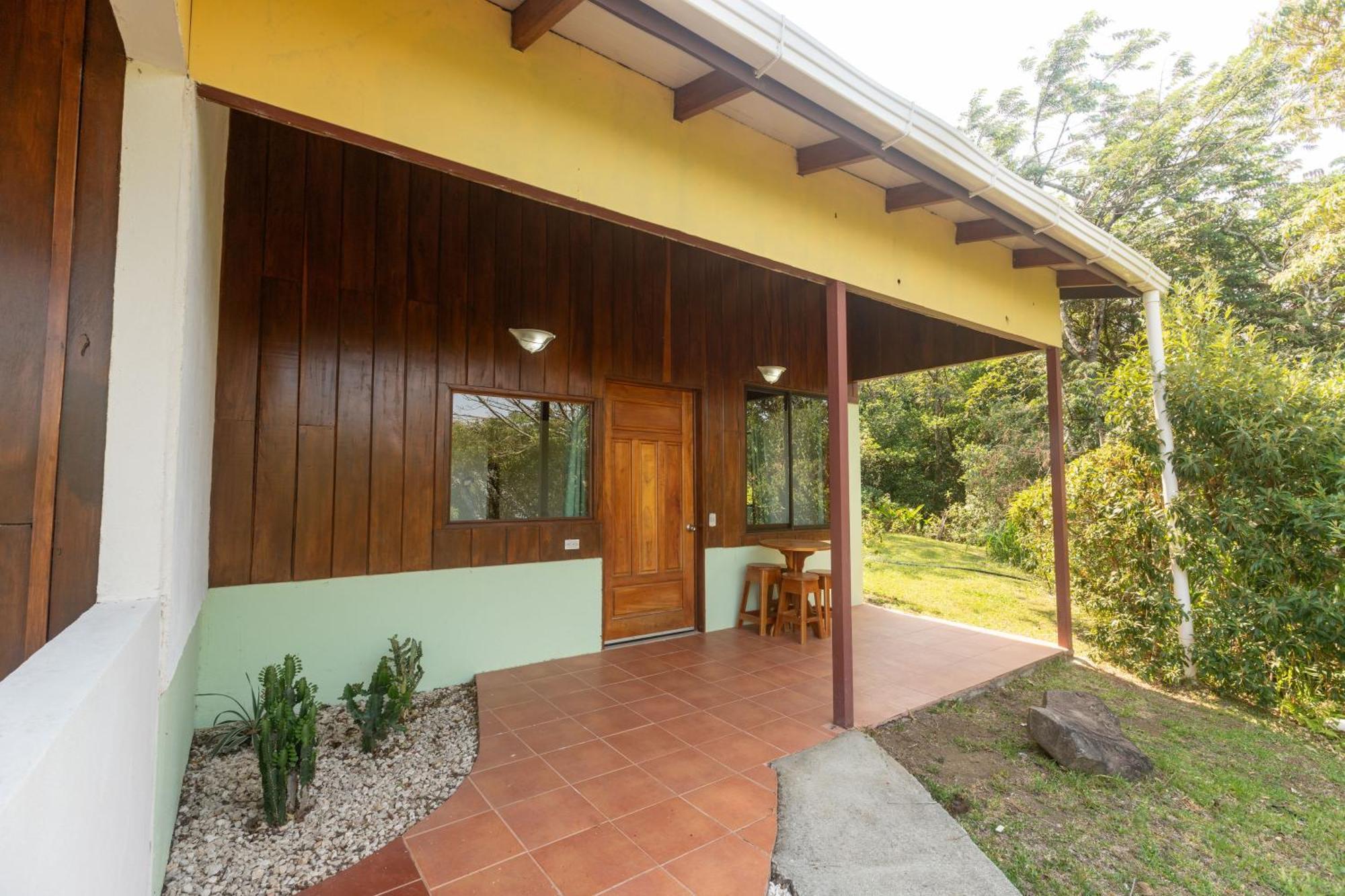 Cabinas Capulin & Farm Monteverde Bagian luar foto