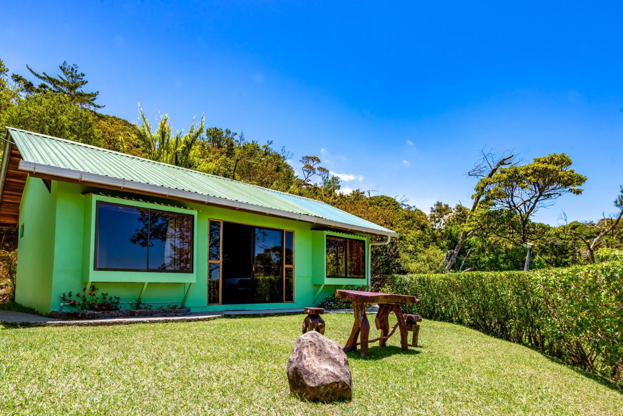 Cabinas Capulin & Farm Monteverde Bagian luar foto