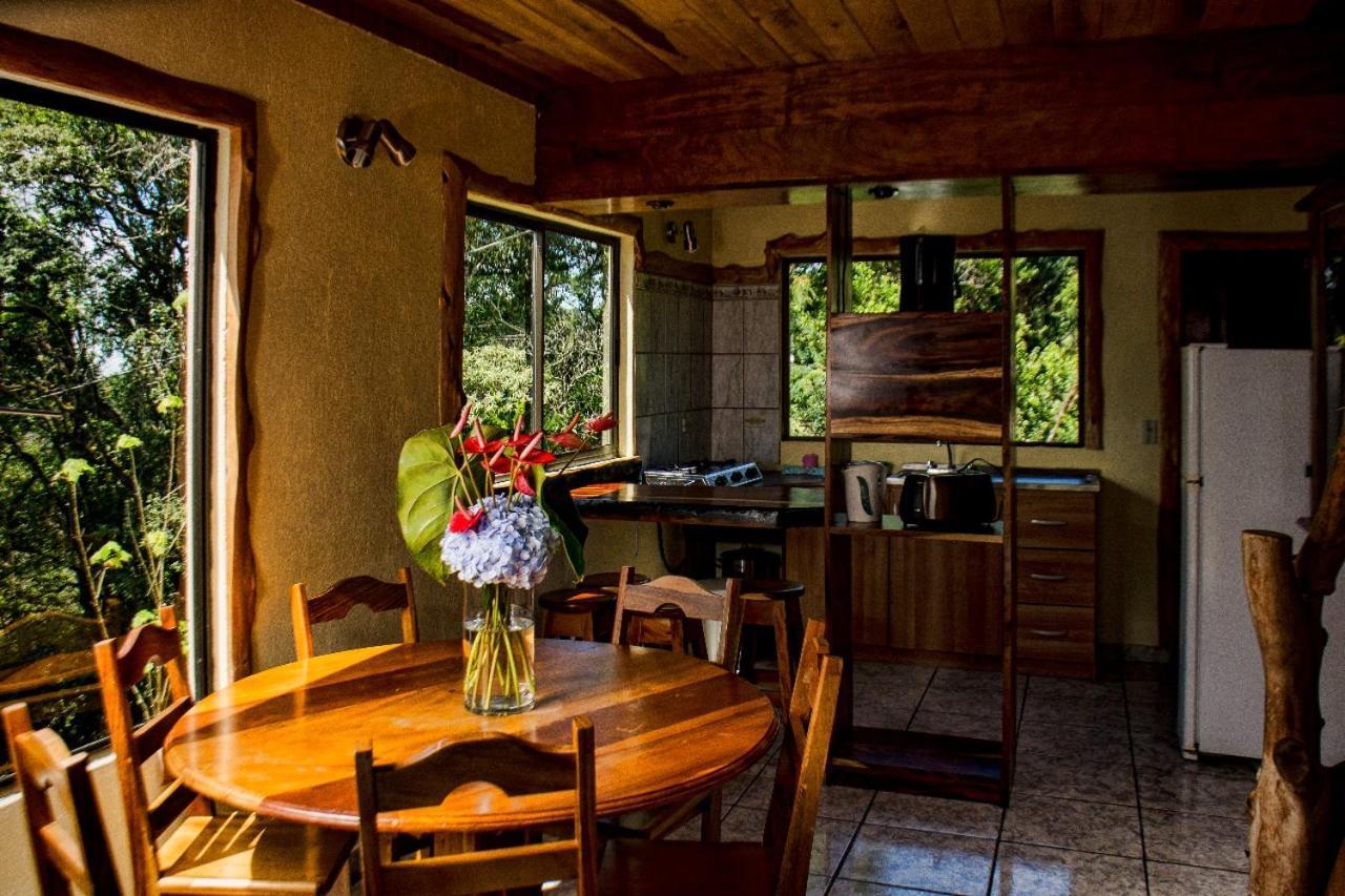 Cabinas Capulin & Farm Monteverde Bagian luar foto
